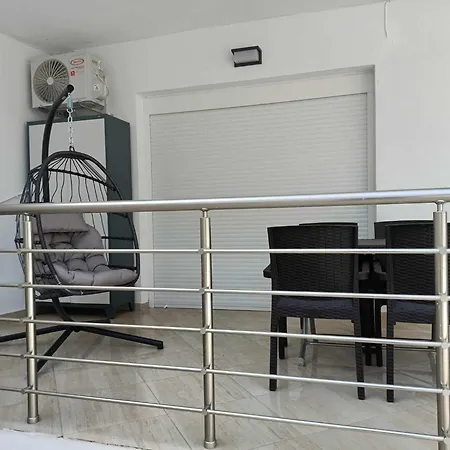 Сasa de vacaciones Charming House *
