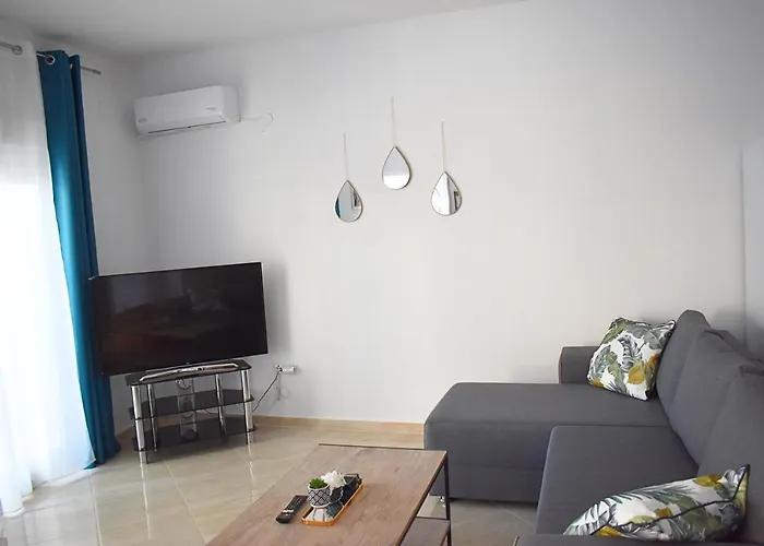 Сasa de vacaciones Charming House